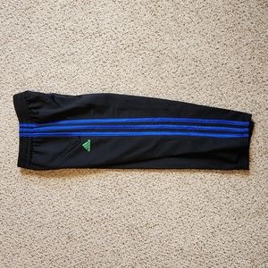 Boys adidas pants size 6